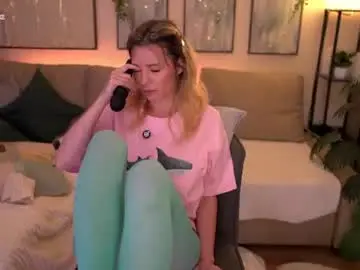 Chaturbate Live Sex Cam of slickmewet