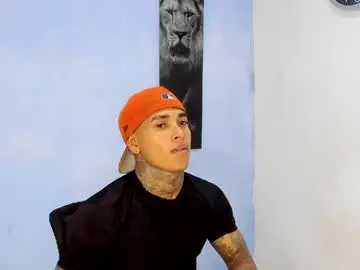 Chaturbate Watch Live Sex Cams of tyler_bell_