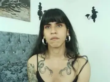 Chaturbate Live Porn of bella_poisonous