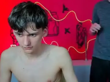 Chaturbate Free Live Porn of emil_lucky