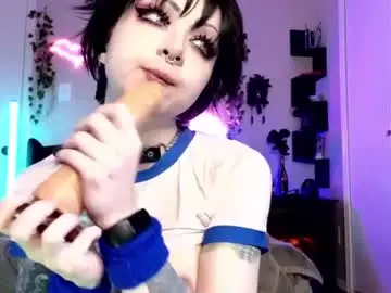 Chaturbate Sex Chat of ivey_strigoi