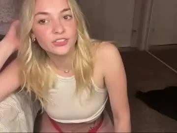 Chaturbate Live Sex Cam of kenziekissesss