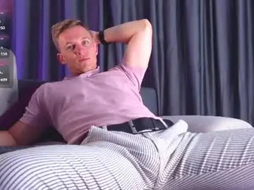 Chaturbate Adult Webcam of night_wwwolf