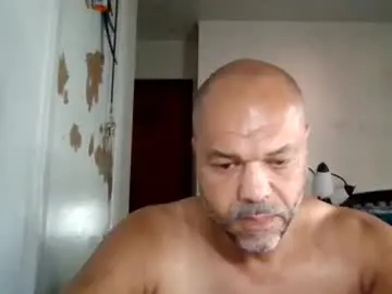 Chaturbate Adult Video Chat of redbone441