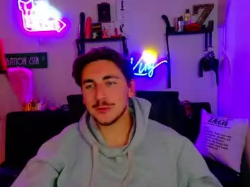 Chaturbate Adult Webcam of zach_rhyder