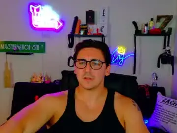 Chaturbate Adult Webcam of zach_rhyder