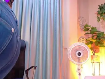 Chaturbate Free Porn Cam of chloerossee