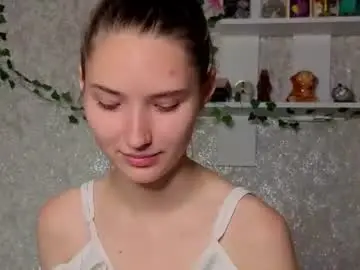 Chaturbate Nude Webcam of _kikiclark_