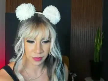 Chaturbate Sex Chat of alonehazel