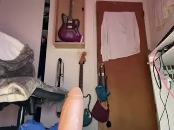 Chaturbate Live Sex of bicumlovinganalboisxxx