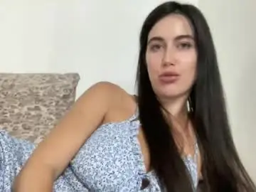 Chaturbate Live Sex Cam of cute_kriss94