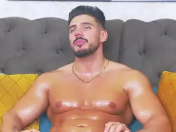 Chaturbate Live Sex Cam of dustinkeent