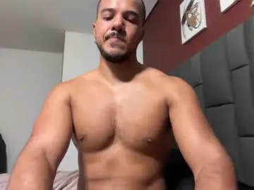 Chaturbate Live Sex Cam of highlatin_guys