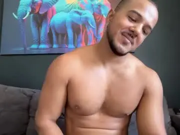 Chaturbate Best live sex cam show of highlatin_guys