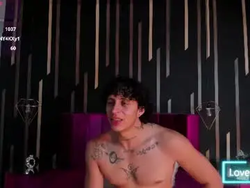 Chaturbate Nude Webcam of jaytaylorr