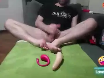 Chaturbate Adult Video Chat of pingones79