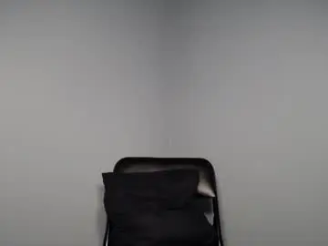 Chaturbate Live Sex of wannaplay1025
