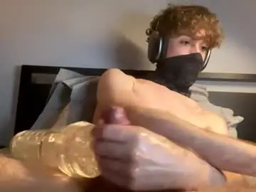 Chaturbate Sex Chat of lilbrocj