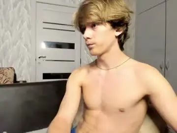 Chaturbate Best live sex cam show of milkiwy