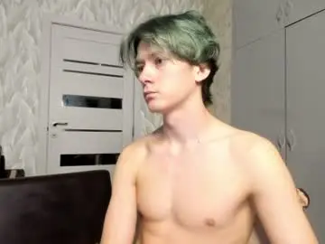 Chaturbate Watch Live Sex Cams of milkiwy