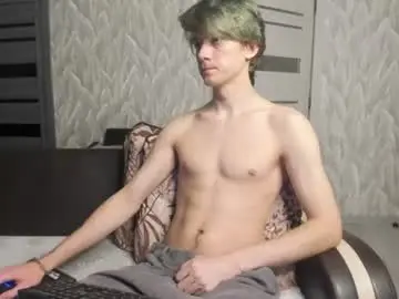Chaturbate Watch Live Sex Cams of milkiwy