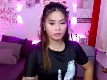 Chaturbate Nude Webcam of ur_ultimatedreamgirlxoxo
