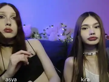 Chaturbate Live Sex Cam of yourkittysweetysya