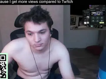 Chaturbate Live Porn of greendynomite_04