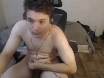 Chaturbate Nude Webcam of greendynomite_04