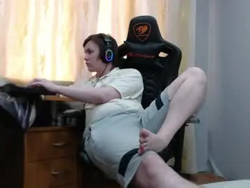 Chaturbate Adult Video Chat of iliaskrisloveee