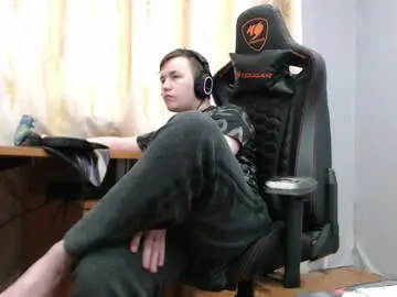 Chaturbate Private Sex Chat of iliaskrisloveee
