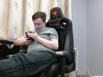 Chaturbate Free Porn Cam of iliaskrisloveee