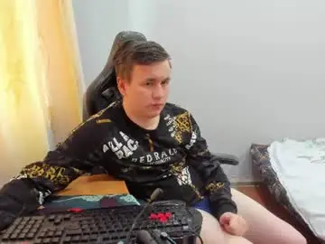 Chaturbate Live Porn of iliaskrisloveee