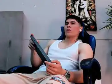 Chaturbate Live Porn of roan_birkin