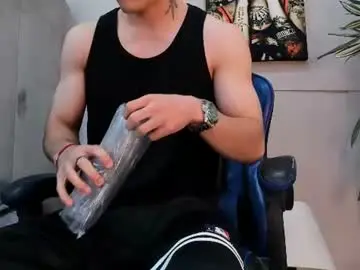 Chaturbate Sex Cam of roan_birkin