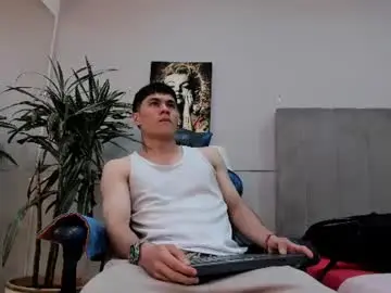 Chaturbate Free Porn Cam of roan_birkin