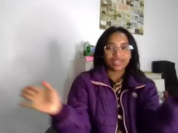 Chaturbate Best live sex cam show of alia_lombardi