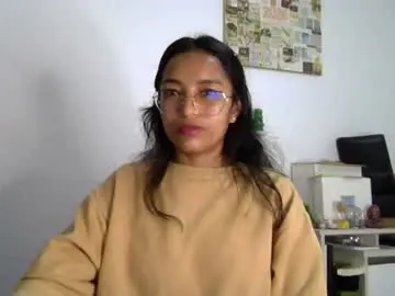 Chaturbate Sex Cam of alia_lombardi