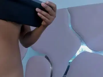 Chaturbate Watch Live Sex Cams of arisha_18