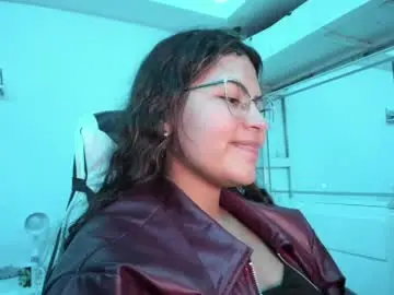 Chaturbate Live Sex Cam of ladybrown_16