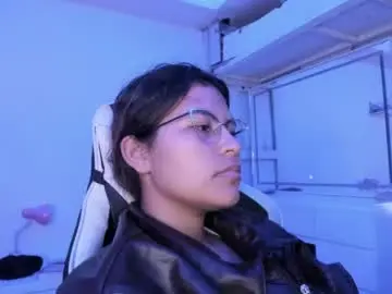 Chaturbate Watch Live Sex Cams of ladybrown_16