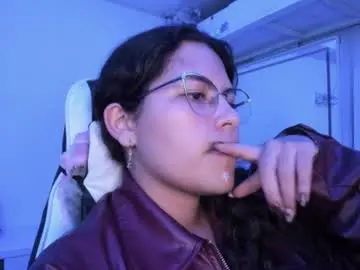 Chaturbate Watch Live Sex Cams of ladybrown_16