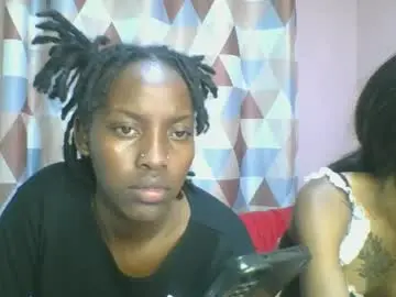 Chaturbate Live Sex Cam of messyluna