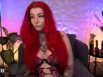 Chaturbate Best live sex cam show of bonniestylez