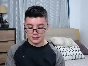 Chaturbate Sex Cam of kevinhunts