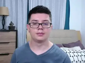 Chaturbate Free Live Porn of kevinhunts