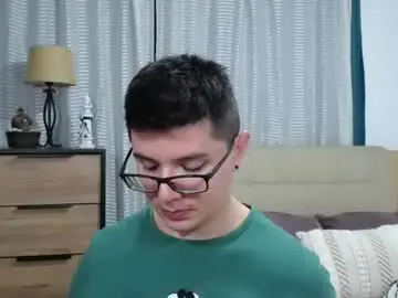 Chaturbate Watch Live Sex Cams of kevinhunts