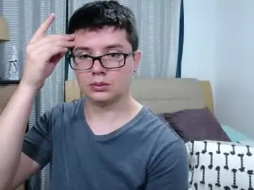 Chaturbate Free Live Porn of kevinhunts