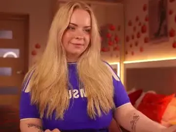 Chaturbate Adult Video Chat of lisalovesweet