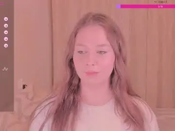 Chaturbate Live Sex Cam of miranadevl